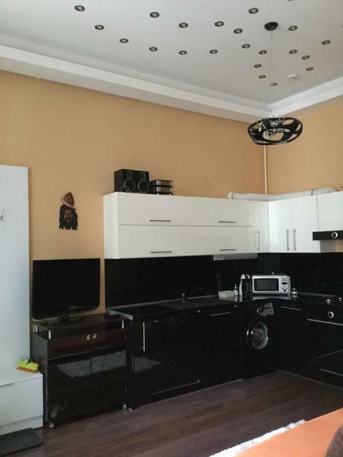 Апартаменты Adam'S Flat Будапешт Экстерьер фото