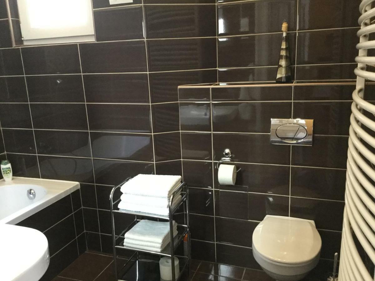 Апартаменты Adam'S Flat Будапешт Экстерьер фото